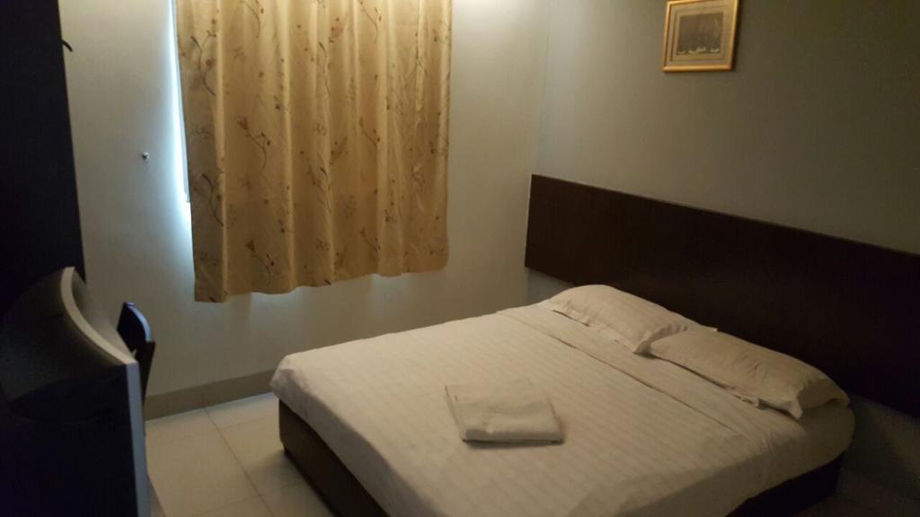 Tiong Nam Hotel Pasir Gudang Exterior foto