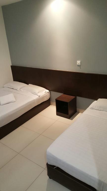 Tiong Nam Hotel Pasir Gudang Exterior foto