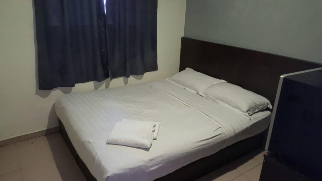 Tiong Nam Hotel Pasir Gudang Exterior foto