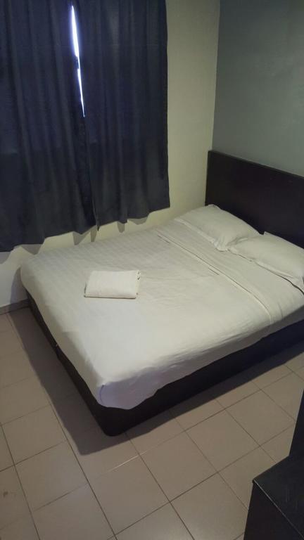 Tiong Nam Hotel Pasir Gudang Exterior foto